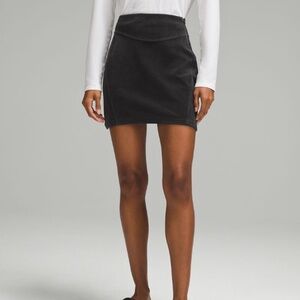 Lululemon, NWT Scuba MR Mini Skirt Velvet Cord